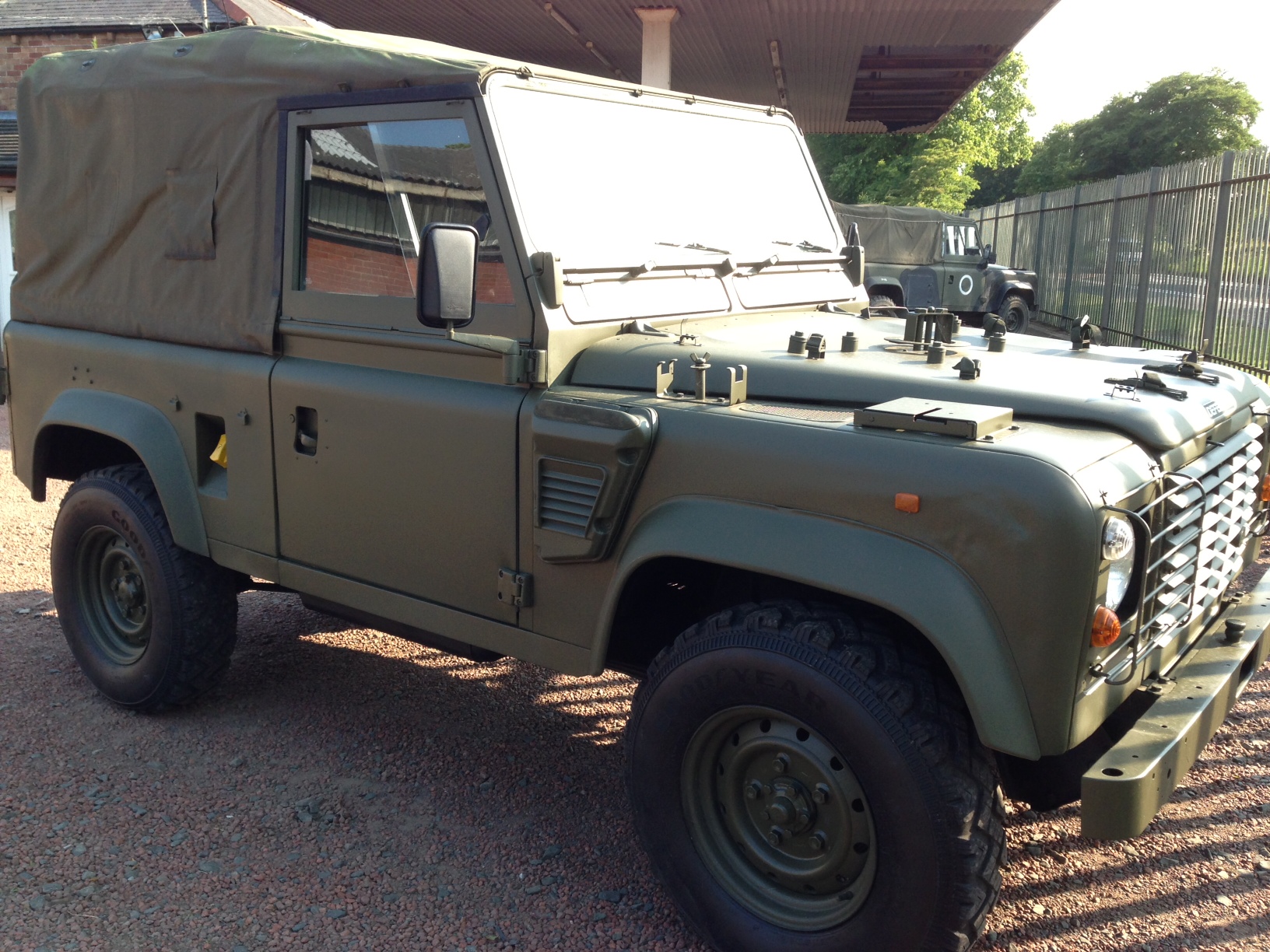 Land Rover Wolf 90 Soft Top